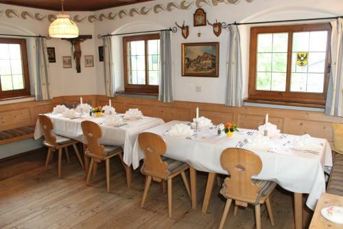 Hostal Pension Blauer Gamsbock