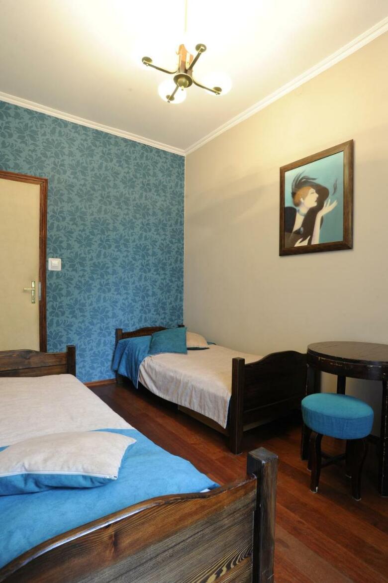Hotel Hostel Deco