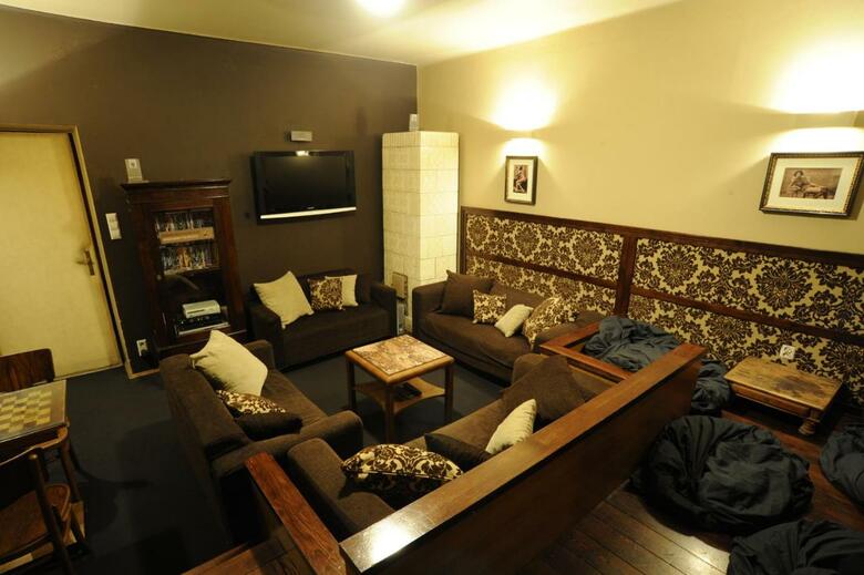 Hotel Hostel Deco