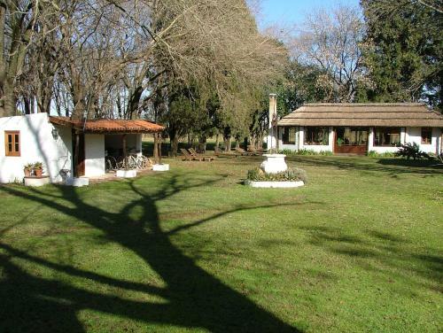Hotel Estancia La Cinacina