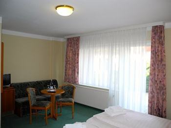 Hostal Pension K�hne