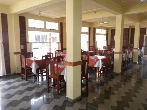 El Hotelito