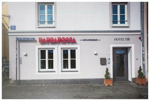 Hotel Viii