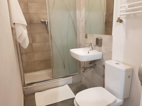 Oki Doki Hostel