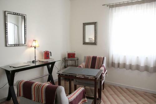 Residencia Angela Guest House