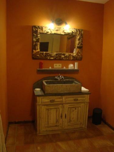 Hostal Guest House Western-city