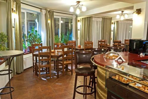 Bed & Breakfast Pensiunea Luiza