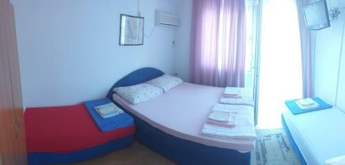 Hostal Guesthouse Villa Sara