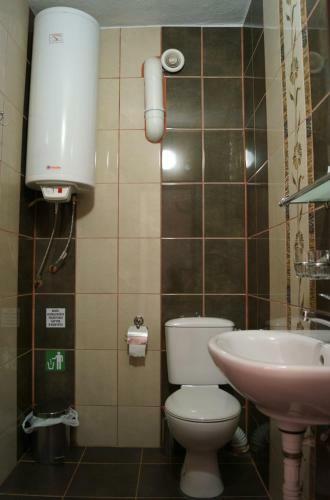Hostal Guest House Perla