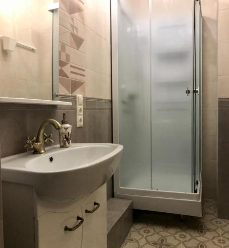 Apartamentos Oasis Hostel