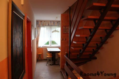 Residencia Rooms4young