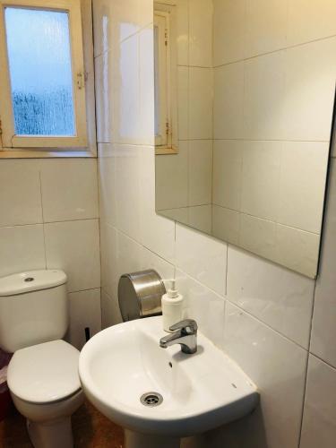Albergue Backpackers House Bcn
