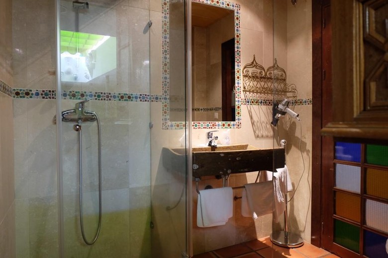 Hostal Hoster�a Lineros 38