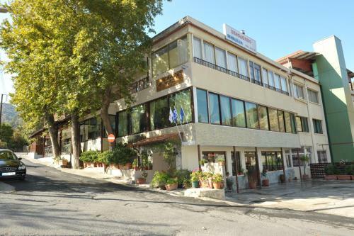 Minaides Hotel