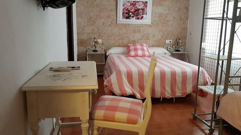Hostal El Nogal