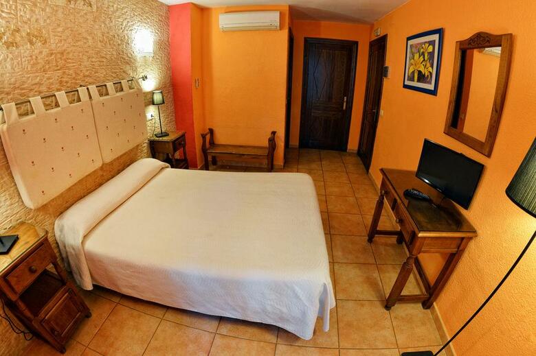 Hostal El Nogal