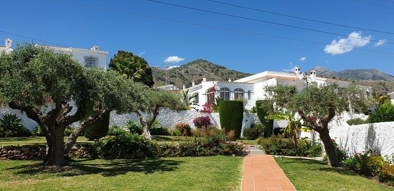 Hotel Nerja Villas