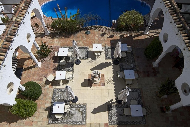 Hotel Residencia Miami Slu