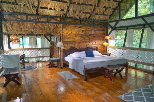 Almonds And Corals Lodge