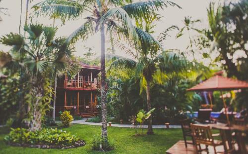 Hotel Tambor Tropical Beach Resort