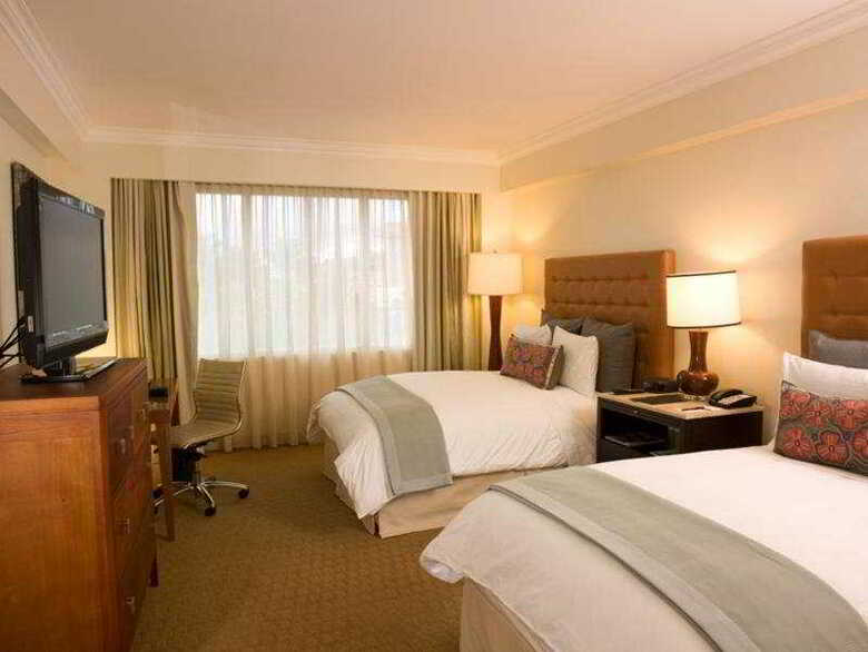 Real Intercontinental Costa Rica At Multiplaza Mall, An Ihg Hotel