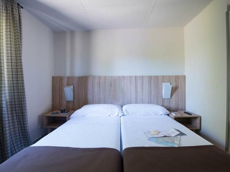 Albergue Benvido Monte Do Gozo