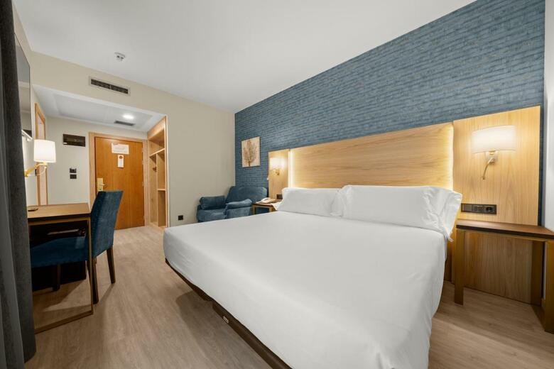 Hotel Zentral Gij�n Rey Pelayo