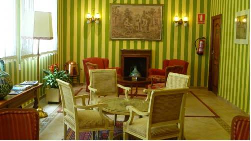 Hotel Regencia Col�n