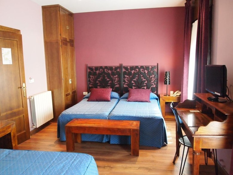 Hostal Plaza