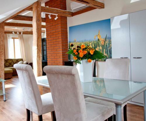 Supeluse Apartments