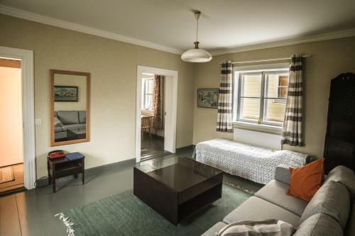 Hotel Motel Marine