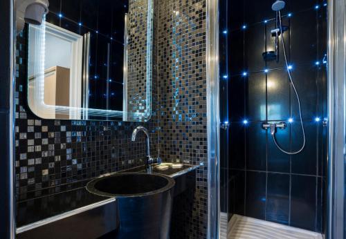 Hotel H�tel Du Br�sil