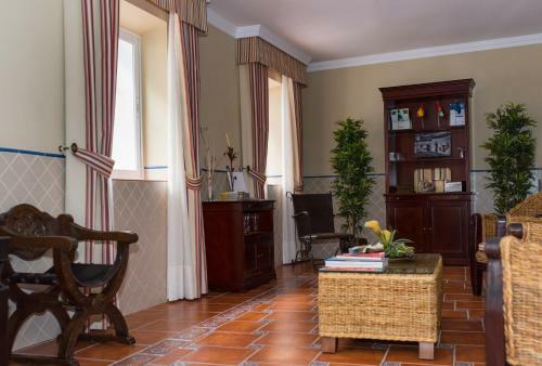 Apartamentos Hostal Jayma
