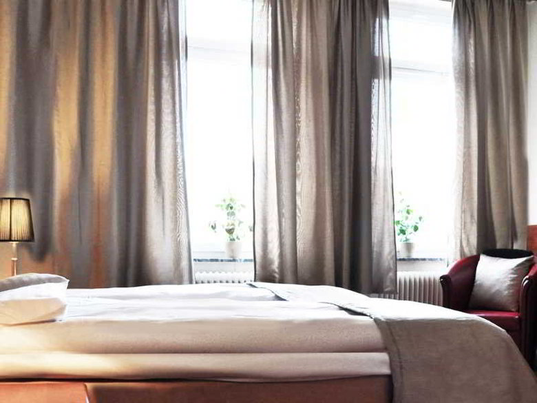 Astoria Hotel