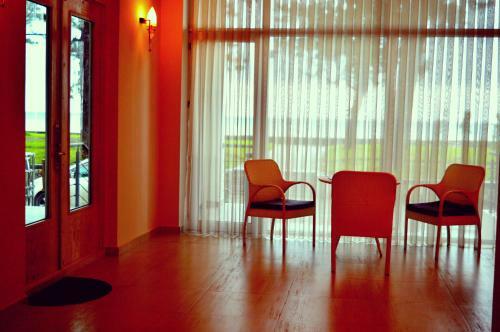 Gb Hotel