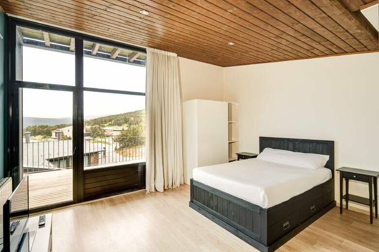 Apartamentos Masella 1600