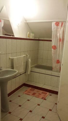 Hostal Vend�gh�z Mag�nsz�ll�shely