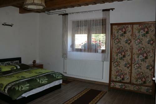 Kata Vend�gh�z