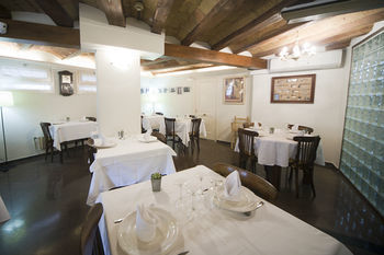 Hotel Ripoll Restaurant