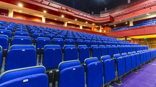 Tf Royal Hotel & Theatre