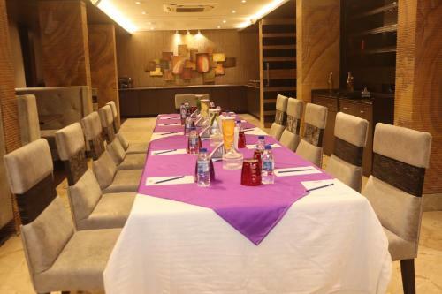Kyriad Hotel Indore By Othpl