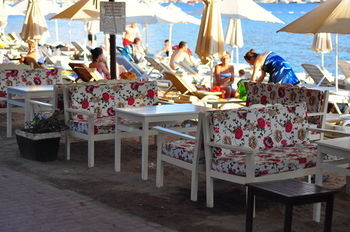 Manuela Hotel