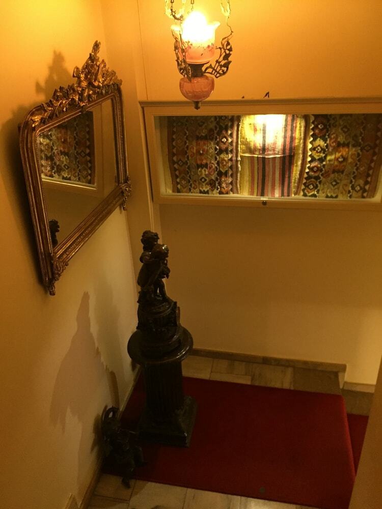 Hotel Guzel Izmir Oteli