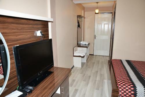 Ozbay Hotel