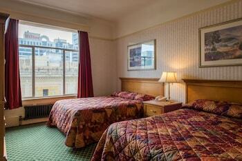 Union Square Plaza Hotel