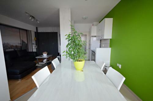 Aries Apartments