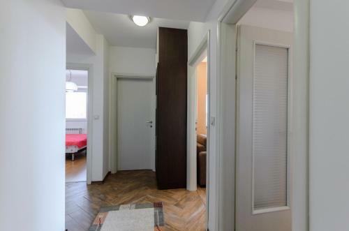 Aries Apartments