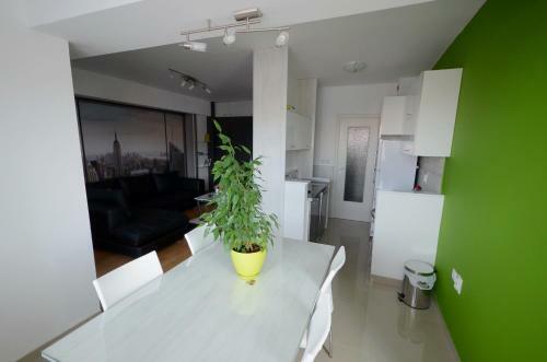 Aries Apartments