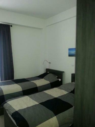Atlantis Apartment 4 Pestani