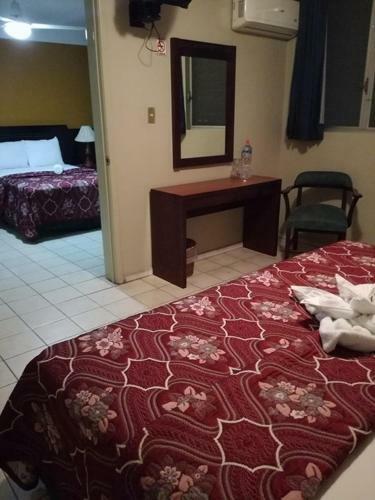 Hotel Dinast�a Colima